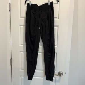Lululemon | Dance Studio Jogger